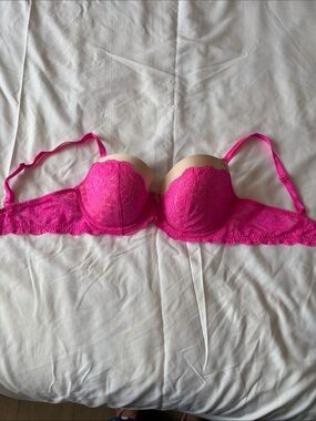Victoria's Secret Bright Pink Lace Push-Up Bra